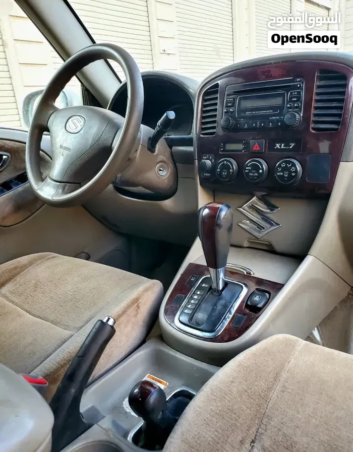 Suzuki Xl7 2003 photo 2
