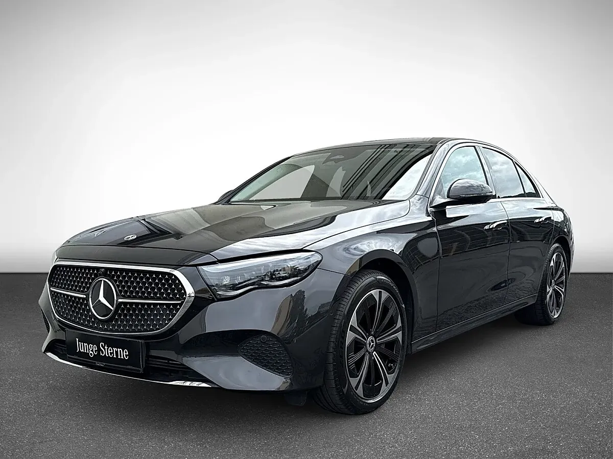 Mercedes-Benz E-Class 2024 photo 2