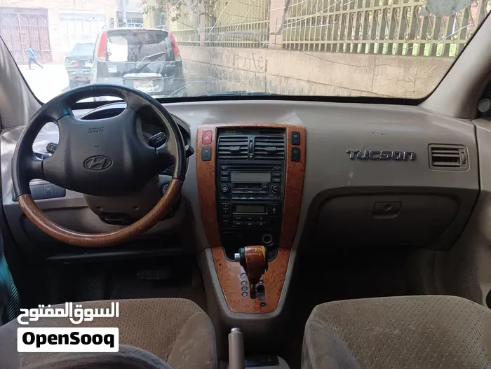 Hyundai Tucson 2005 photo 4