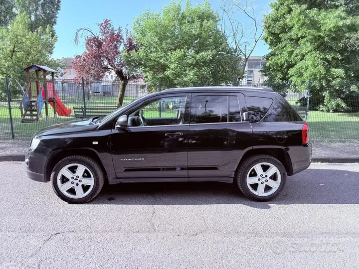 Jeep Compass 2011 photo 3