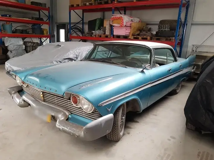 Plymouth Belvedere