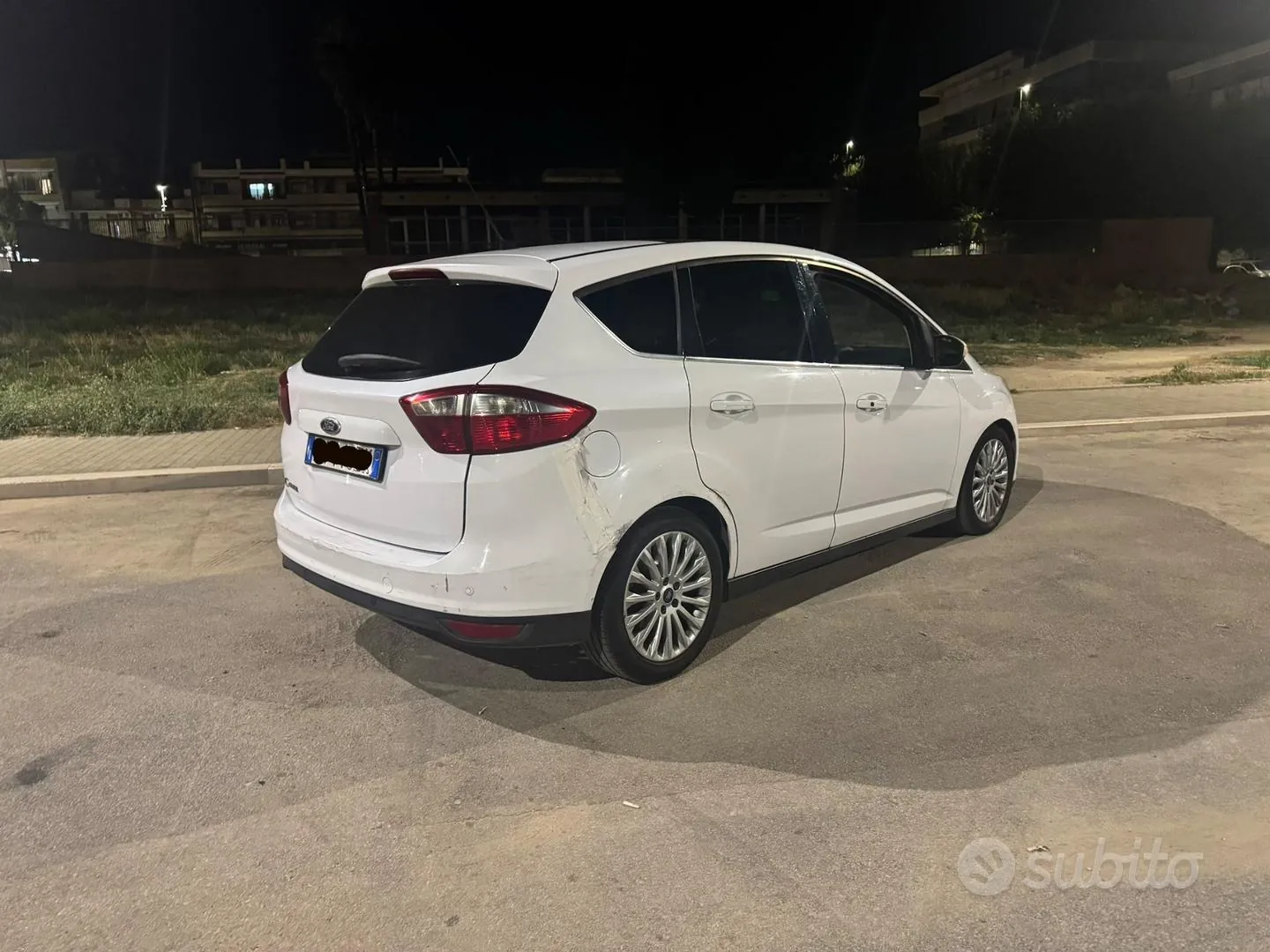 Ford C-Max 2012 photo 4