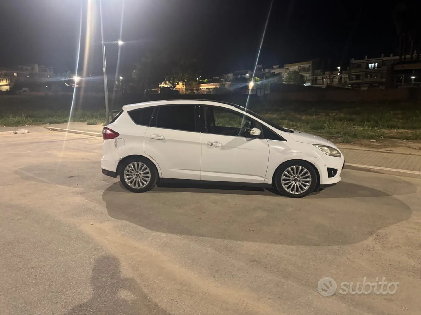 Ford C-Max 2012 photo 5