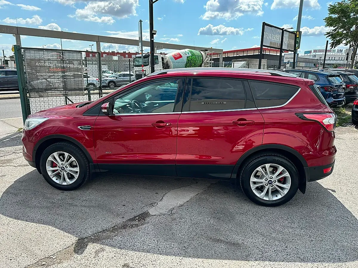 Ford Kuga 2019 photo 2