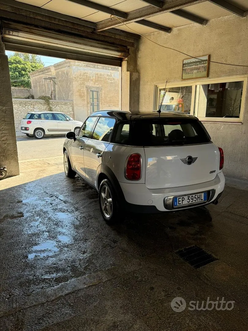 Mini Countryman 2012 photo 2