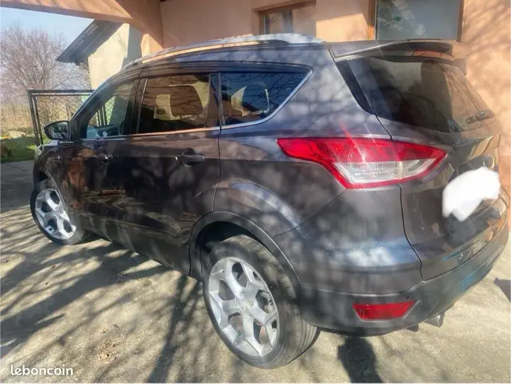 Ford Kuga 2014 photo 3