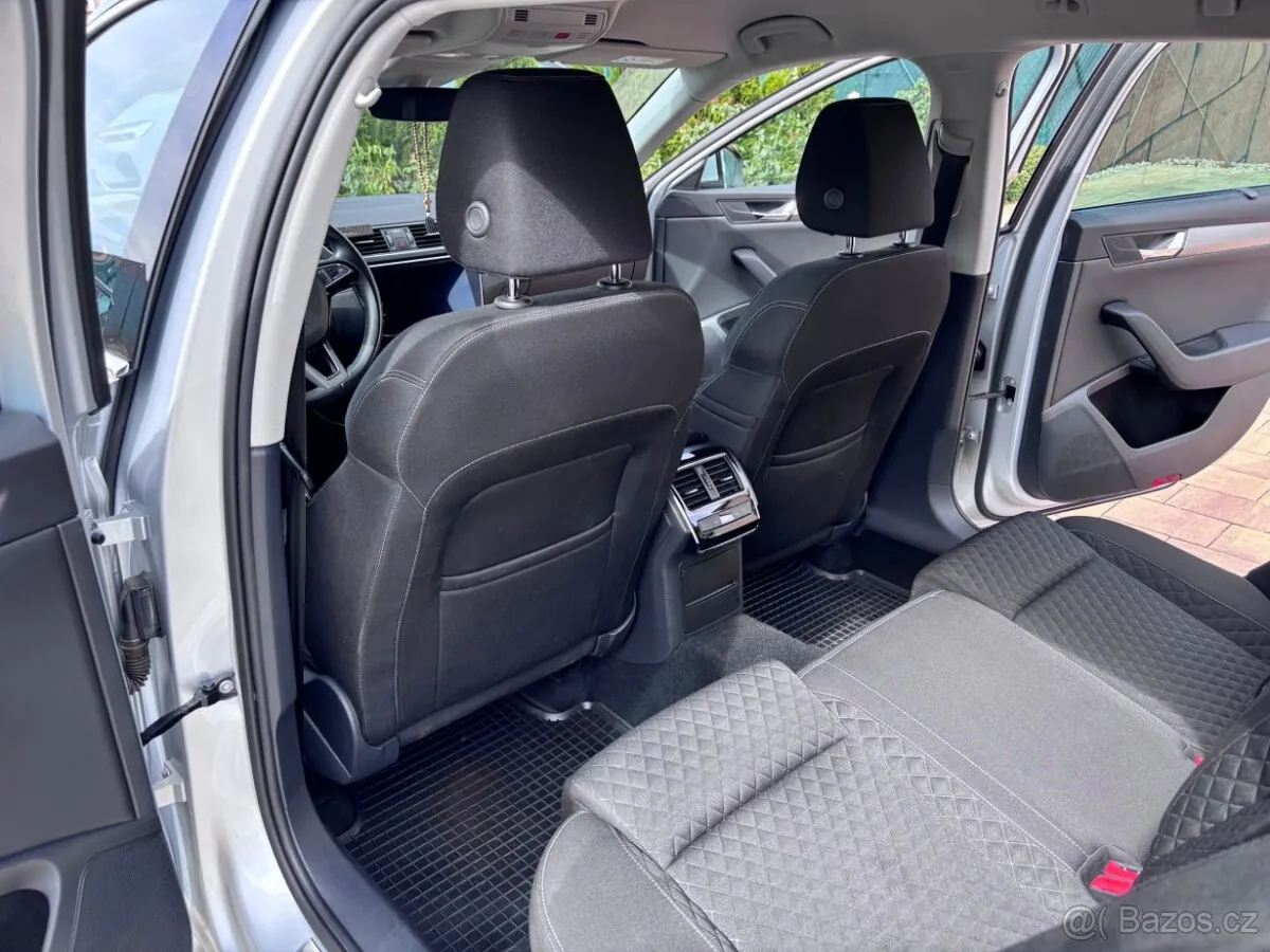 Skoda Superb photo 4