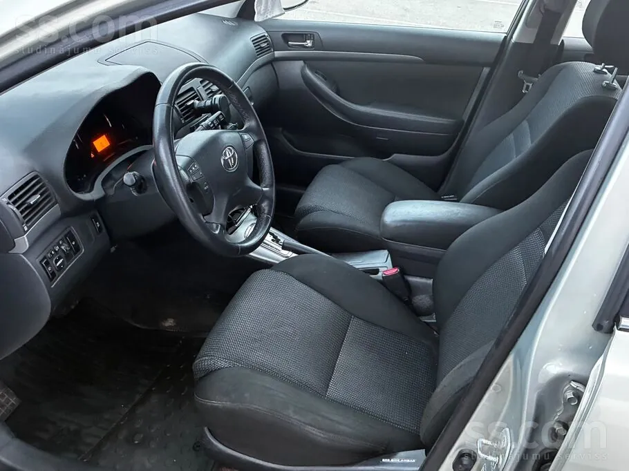 Toyota Avensis 2008 photo 4