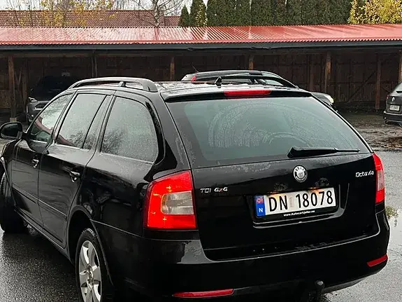 Skoda Octavia 2009 photo 5