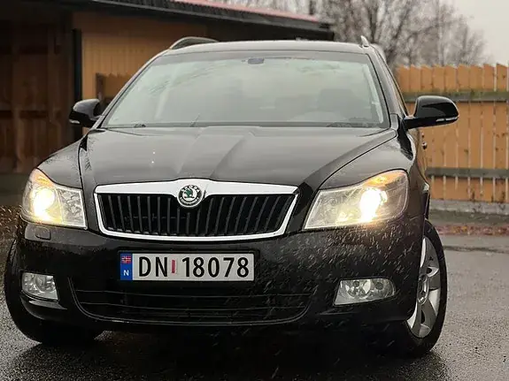 Skoda Octavia 2009 photo 4