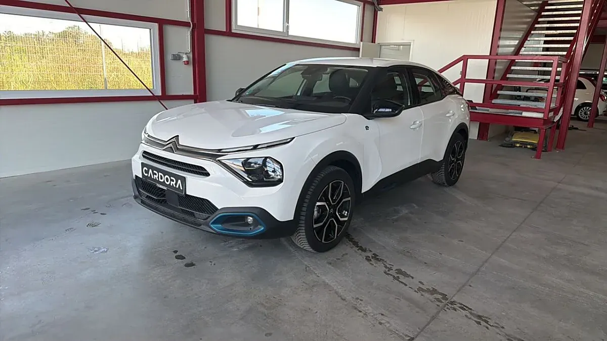 Citroen C4 2024 photo 2