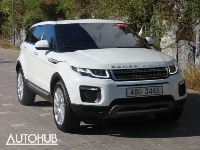 Land Rover Range Rover Evoque 2017 photo 2