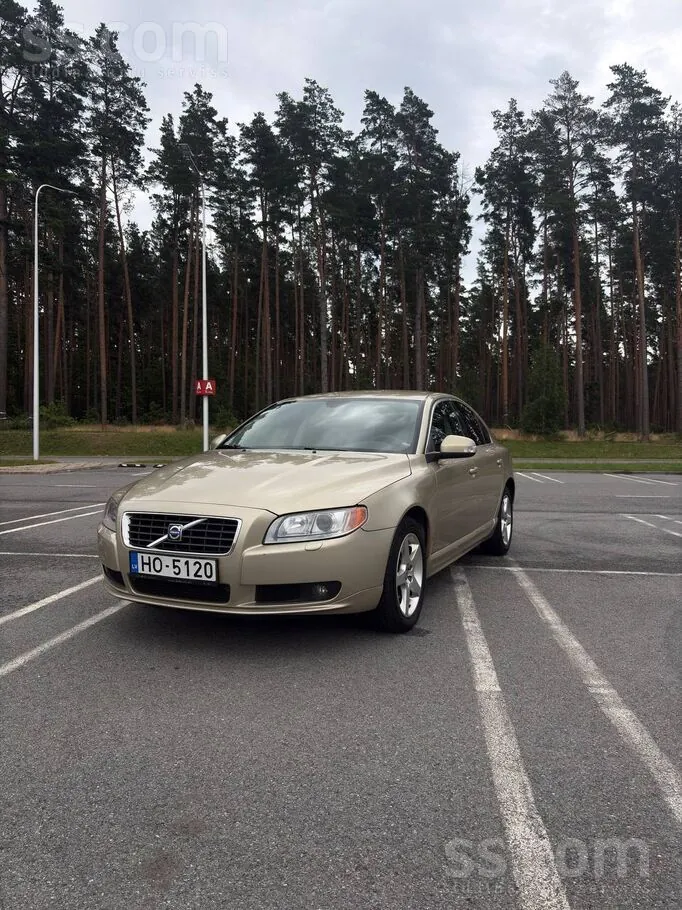 Volvo S80