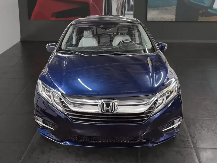 Honda Odyssey 2019 photo 2
