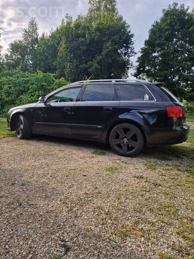 Audi A4 2004 photo 3