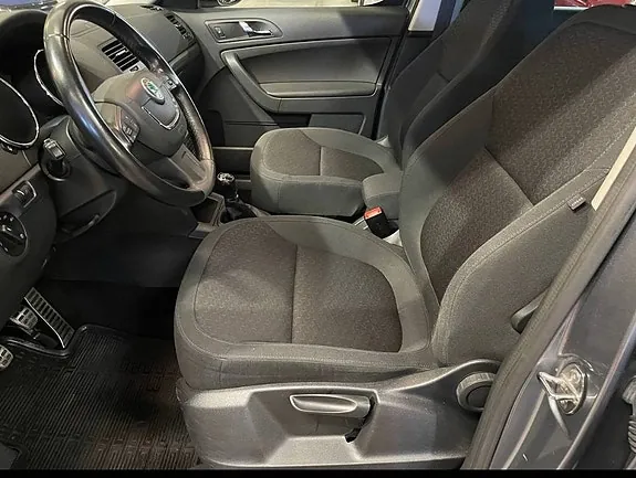 Skoda Yeti 2013 photo 3