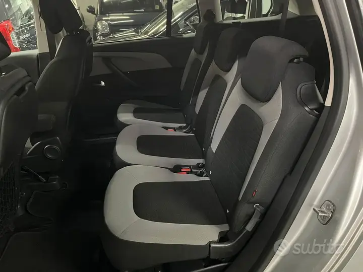 Citroen Grand C4 Picasso 2016 photo 4