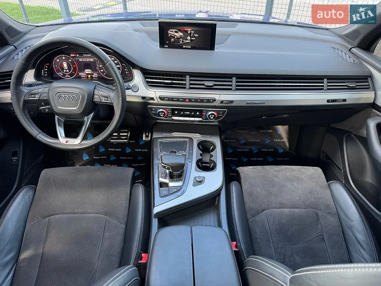 Audi Q7 2016 photo 4