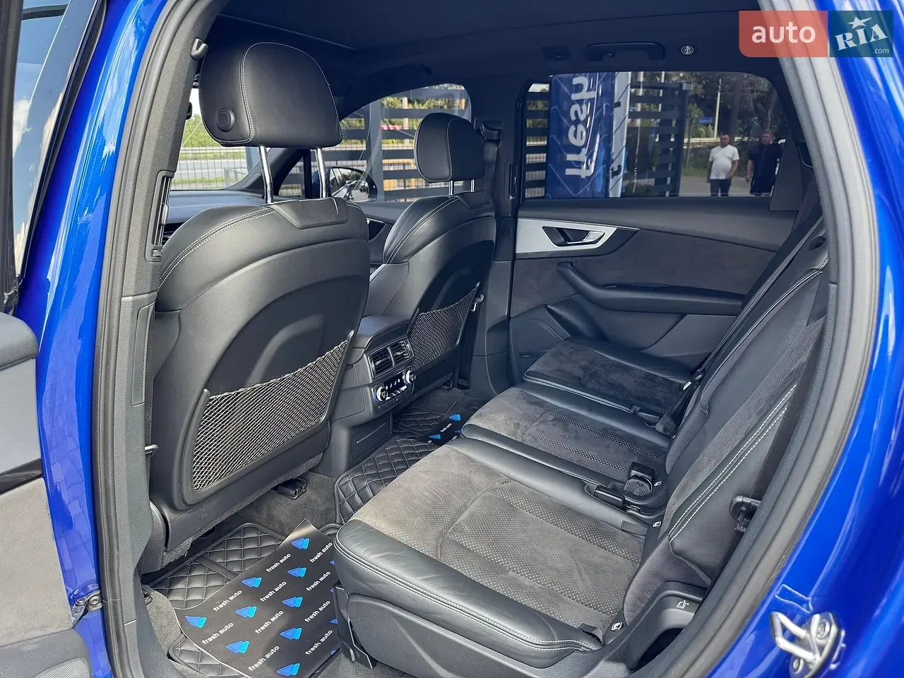 Audi Q7 2016 photo 5