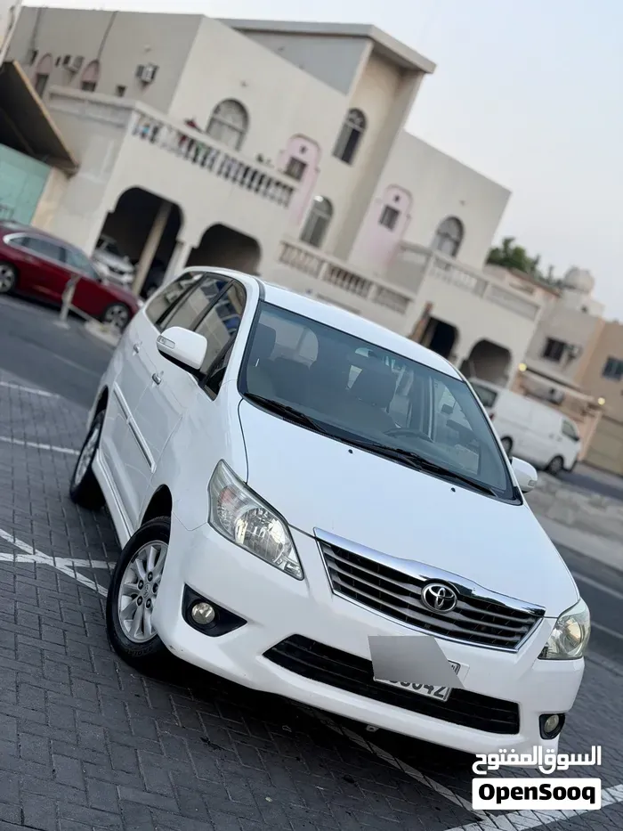 Toyota Innova 2015 photo 3