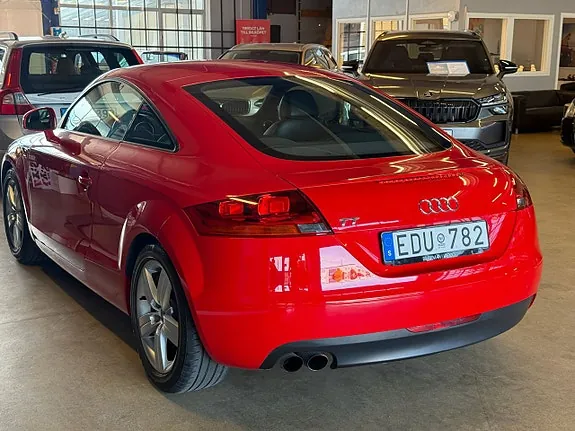 Audi Tt 2010 photo 5