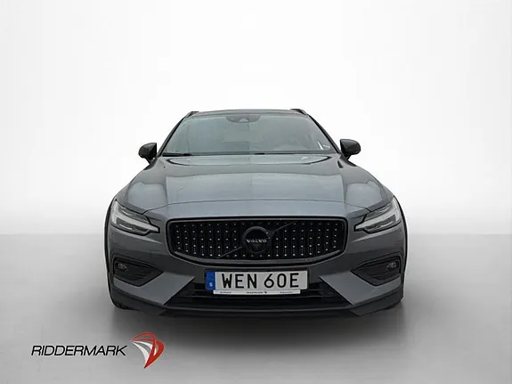 Volvo V60 Cross Country 2020 photo 2