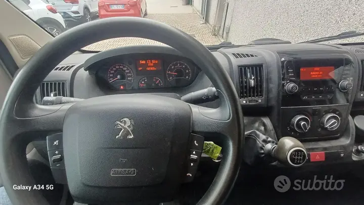 Peugeot Boxer 2017 photo 2