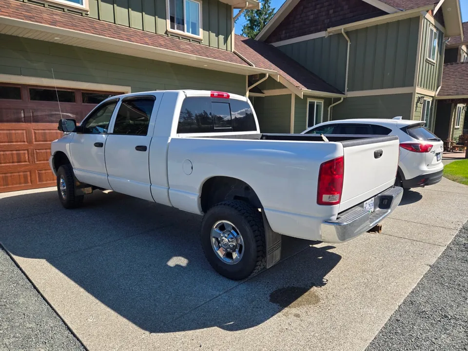 Dodge Ram 3500 2006 photo 4