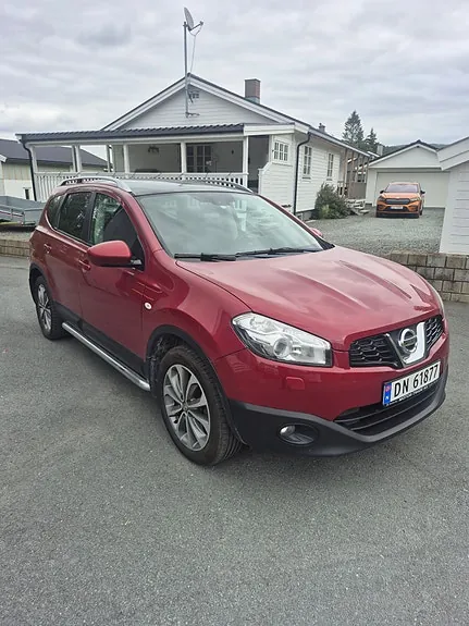 Nissan Qashqai+2 2011 photo 2