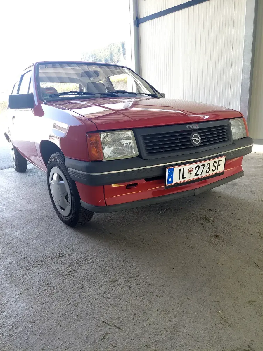 Opel Corsa 1988 photo 3