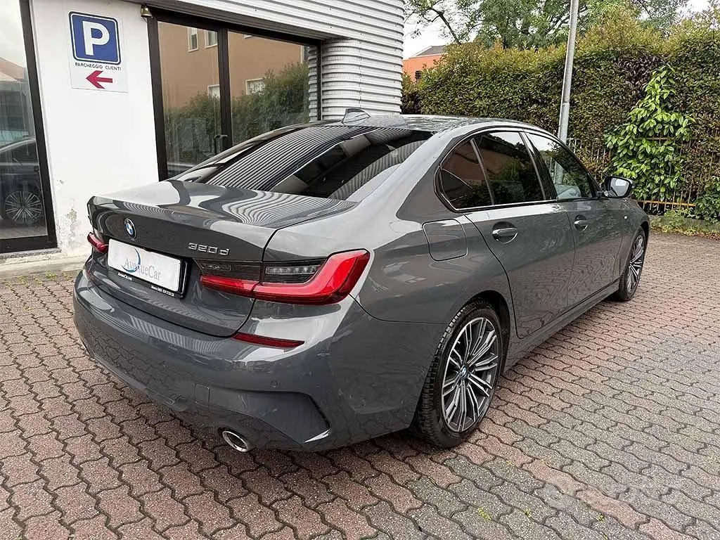 BMW 320I 2022 photo 5