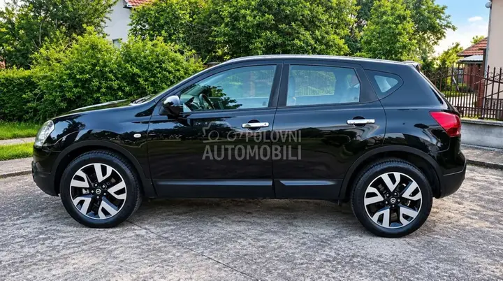 Nissan Qashqai 2008 photo 2