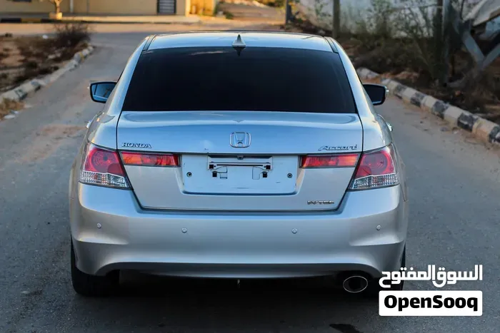 Honda Accord 2010 photo 3