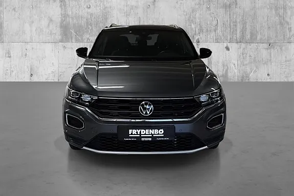Volkswagen T-Roc 2022 photo 2