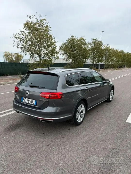 Volkswagen Passat Alltrack 2016 photo 2