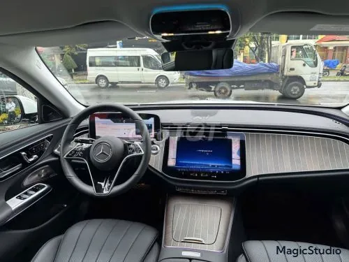 Mercedes-Benz E-Class 2026 photo 5