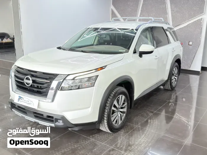 Nissan Pathfinder 2022 photo 3