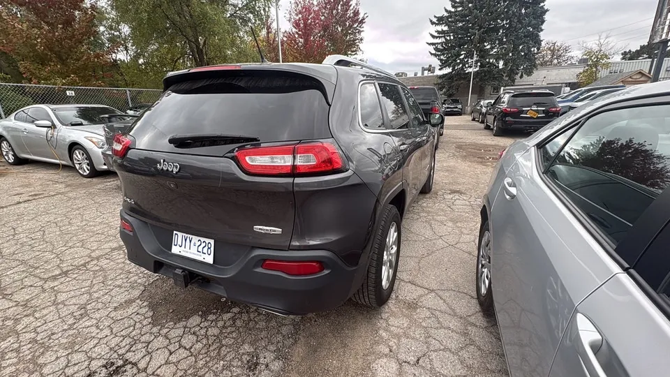 Jeep Cherokee 2015 photo 4