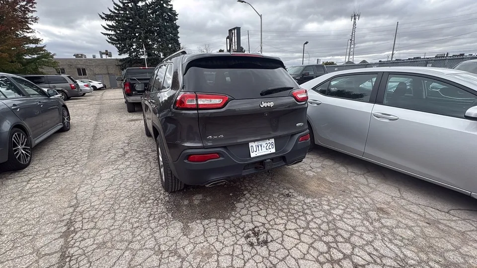 Jeep Cherokee 2015 photo 5