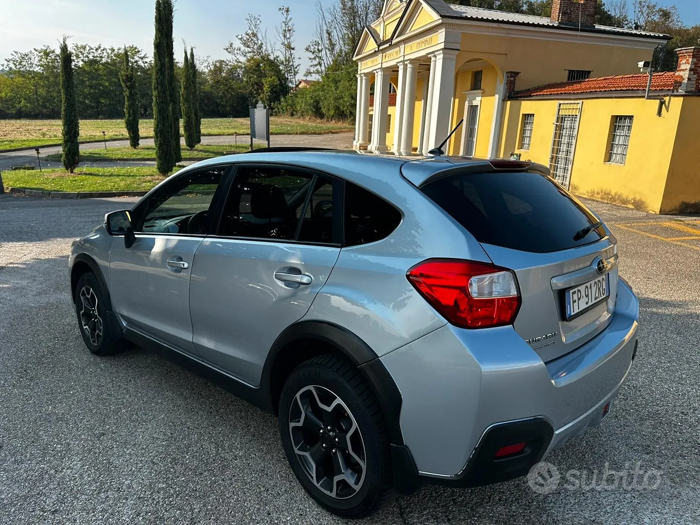 Subaru Xv 2013 photo 4