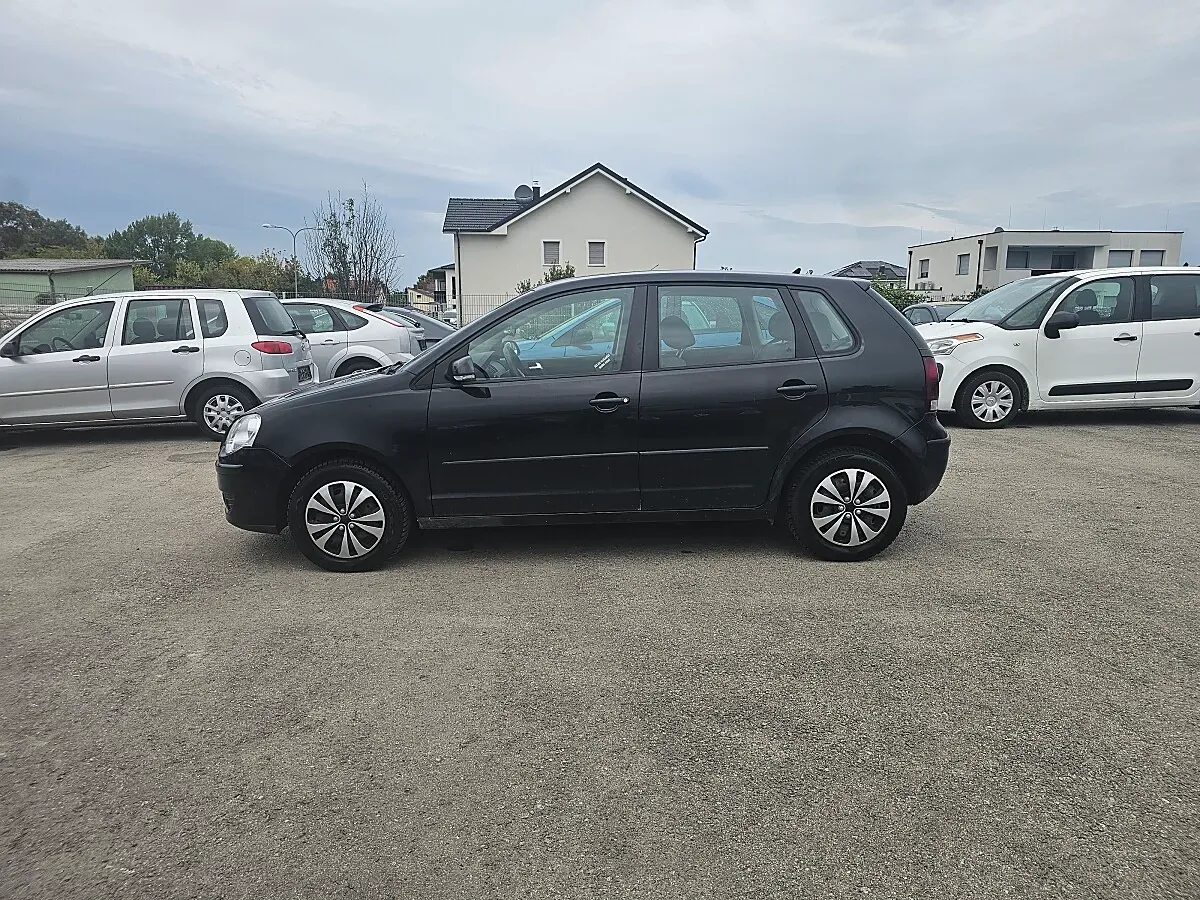 Volkswagen Polo 2005 photo 3