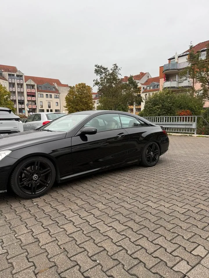 Mercedes-Benz E 350 Cgi Coupé