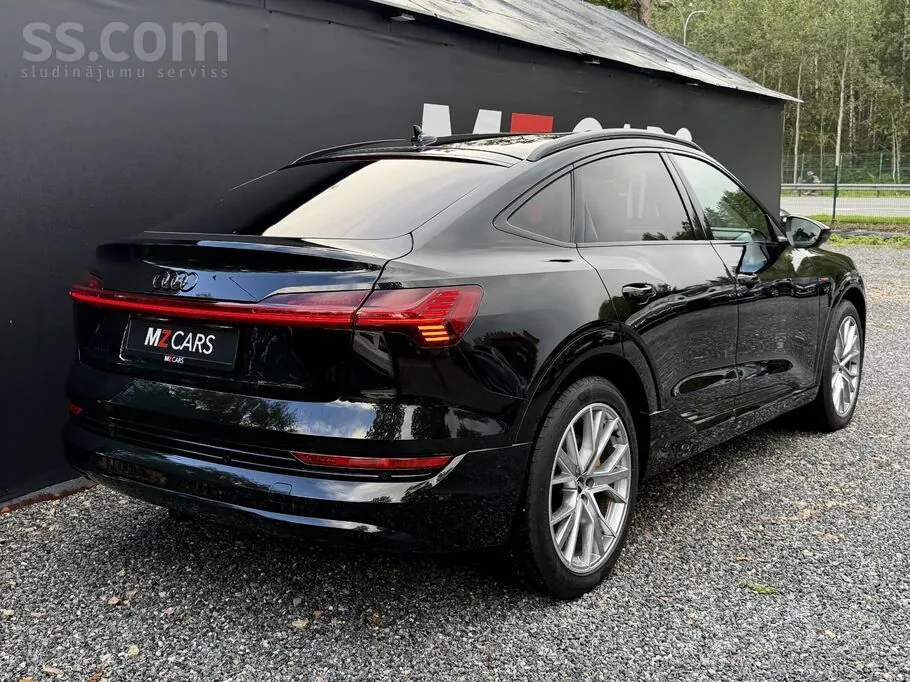 Audi E-Tron 2023 photo 4