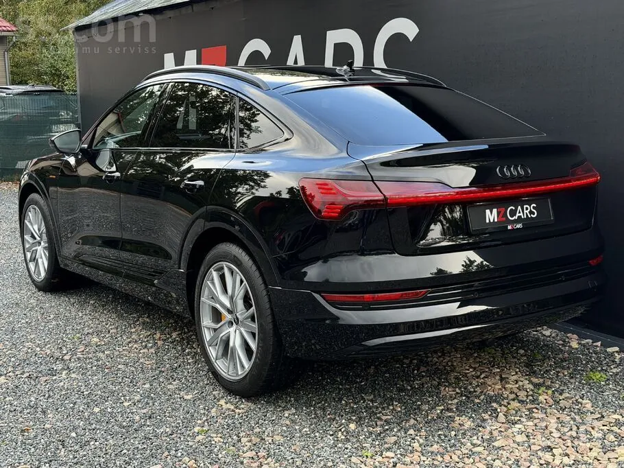Audi E-Tron 2023 photo 3