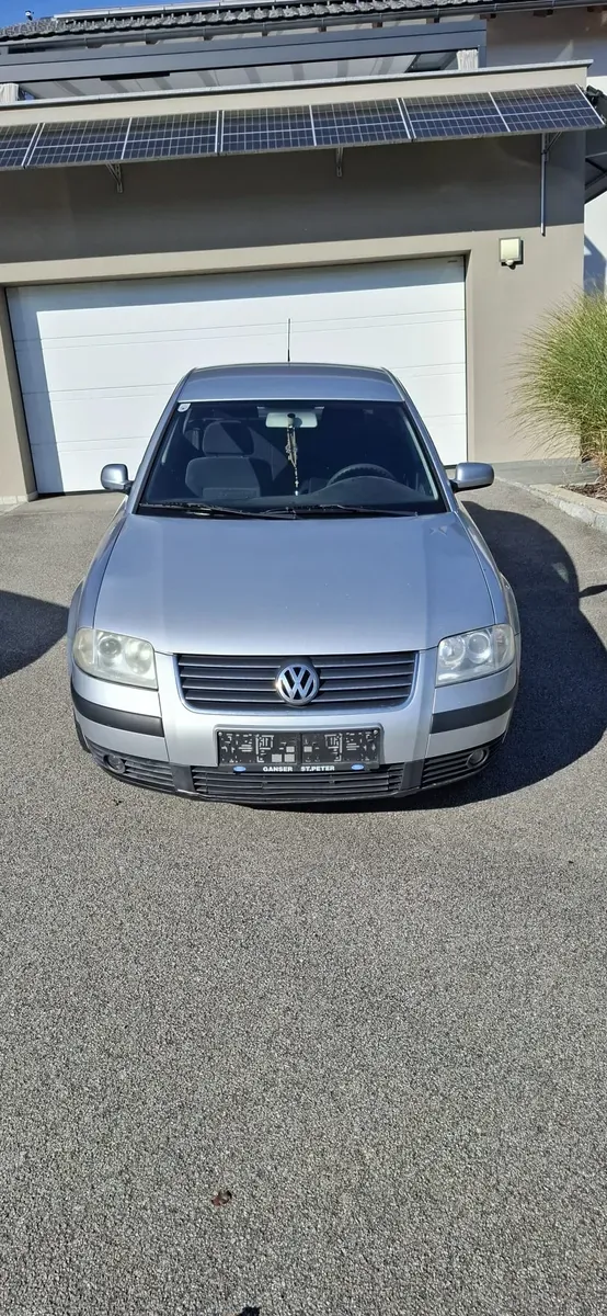 Volkswagen Passat 2000 photo 3