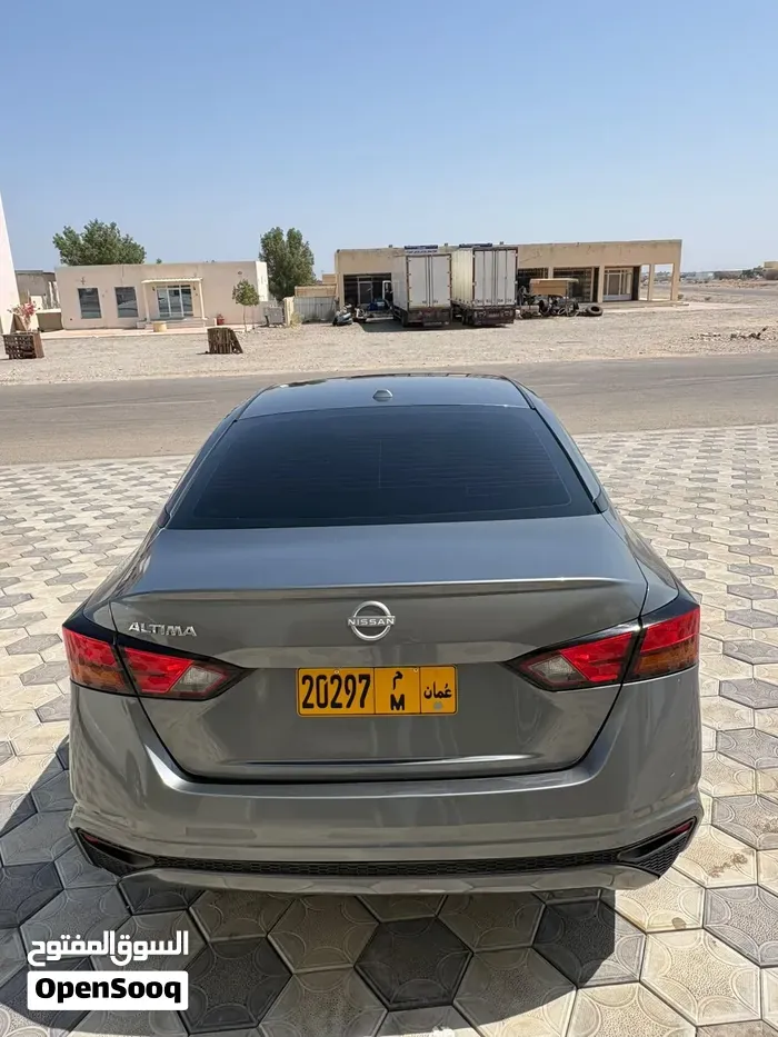 Nissan Altima 2020 photo 3