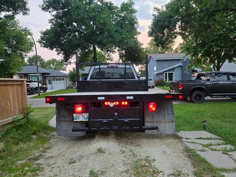 GMC 3500 Hd 2015 photo 2