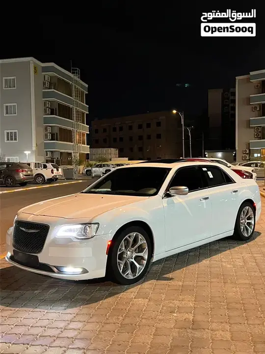 Chrysler 300 2017 photo 3