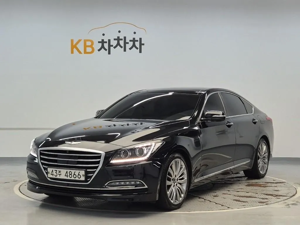 Hyundai Genesis
