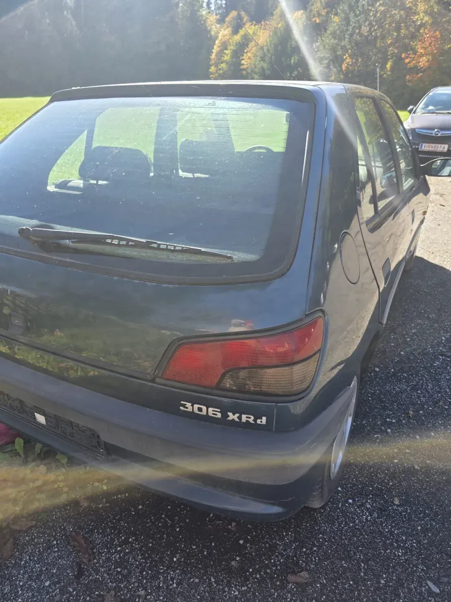 Peugeot 306 1995 photo 2